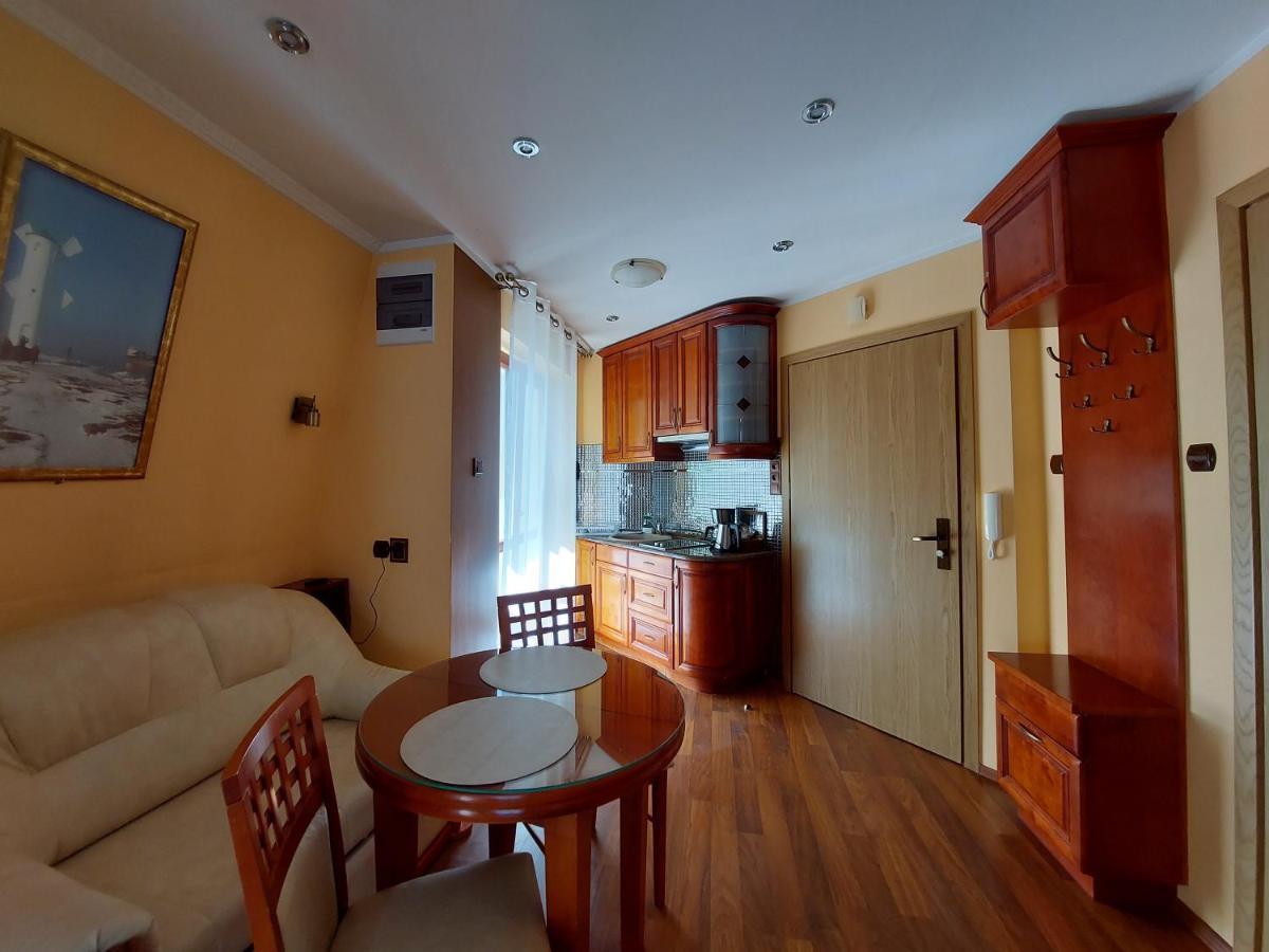 Apartament Roza Wiatrow Apartment Swinoujscie Bagian luar foto